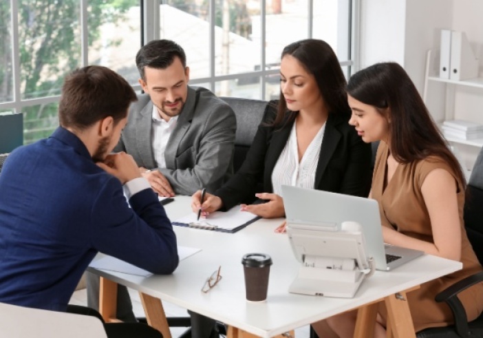 Illustration de l'article : Membres des commissions paritaires nationales : salariés protégés ?