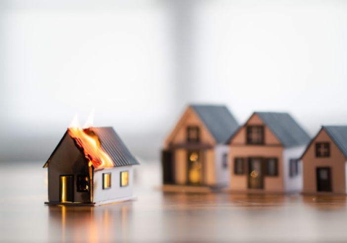 Illustration de l'article : Intempéries et incendie : l’Urssaf active des mesures d’urgence !