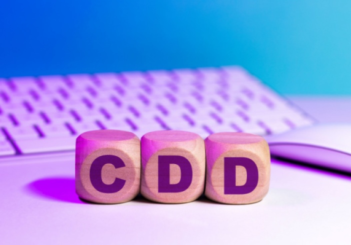 Illustration article : Contrat multi-remplacements : qui est concerné ?