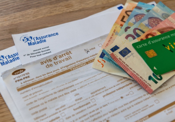 Illustration article : Calcul des congés payés et arrêts de travail : coup de théâtre !