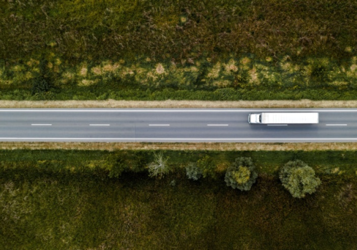 Illustration article : Transporteur installé en ZRR : un avantage fiscal sous conditions…