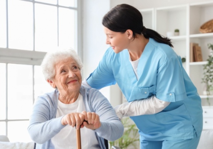 Illustration de l'article : Établissements d’accueil sociaux et médico-sociaux : un contrôle possible des espaces privatifs des résidents ?