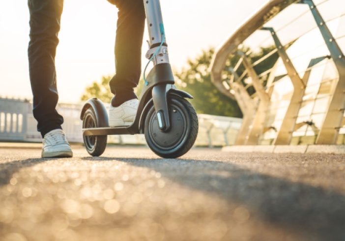 Illustration de l'article : Trottinettes électriques : toujours plus de réglementation…