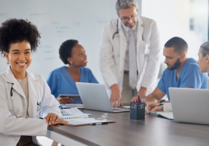 Illustration article : Certification périodique des professionnels de santé : quel suivi ?