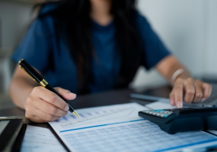 Illustration de l'article : Exonérations fiscales dans les QPV et les ZFU-TE : on joue les prolongations… avec précisions !