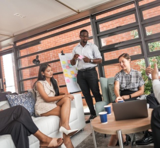 Illustration article : Taxe d’habitation : clap de fin pour les associations ?