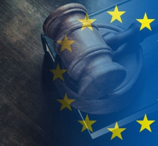 Illustration article : CSRD : le reporting est reporté…