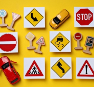 Illustration article : Épreuve du code : payer avant de s’inscrire