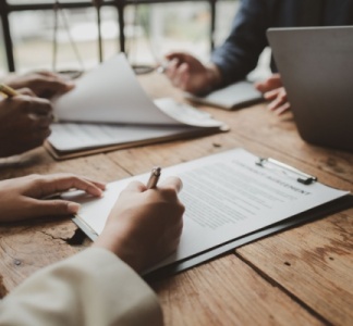 Illustration article : Contrat de franchise : un droit d’entrée (toujours ?) fiscalement amortissable ?