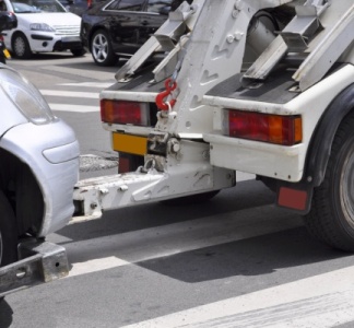 Illustration article : Récupérer un véhicule en fourrière : combien ça coûte en 2024 ?