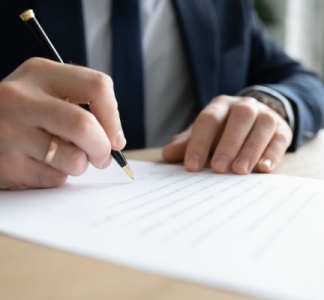 Illustration article : Promesse unilatérale de vente : quand les années passent…