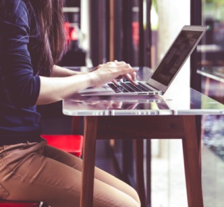 Illustration article : 2024 : quelles nouveautés pour les travailleurs indépendants ?