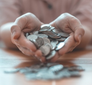 Illustration article : Réduction de cotisations patronales : à hauteur du SMIC, mais à quelle date ?