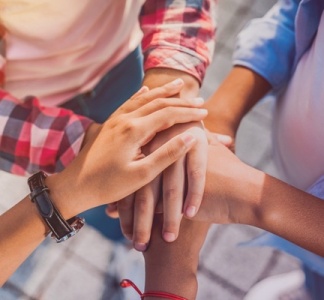 Illustration article : Contrat de volontariat de solidarité internationale : quelle prise en charge financière ?