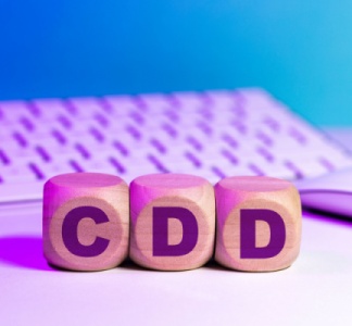 Illustration article : Contrat multi-remplacements : qui est concerné ?