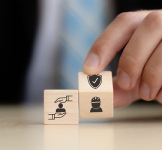 Illustration article : Évaluation des risques professionnels : un nouvel outil pour vous aider !