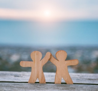 Illustration article : Association trop lucrative = TVA impérative ?