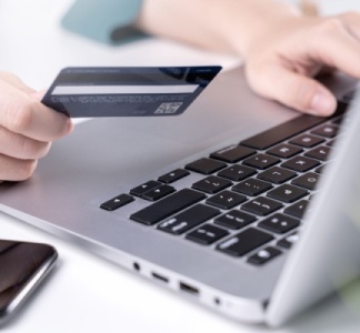 Illustration article : Taxe de séjour collectée par les plateformes numériques : on en sait un peu plus…