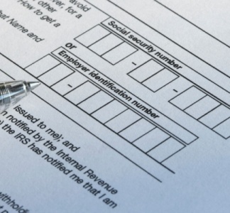 Illustration article : On connaît le montant du plafond de la Sécurité sociale au 1er janvier 2025 !