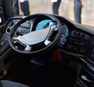 Illustration article : Délivrance du permis D : trop long ?