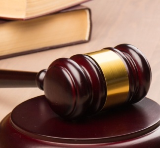 Illustration article : Clercs de commissaire de justice : un cadre unifié