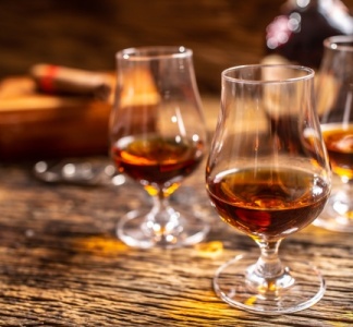 Illustration article : Octroi de mer : assembler, c’est produire ?