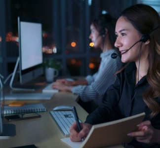 Illustration article : Prestataires de services : ce qui va changer en 2025