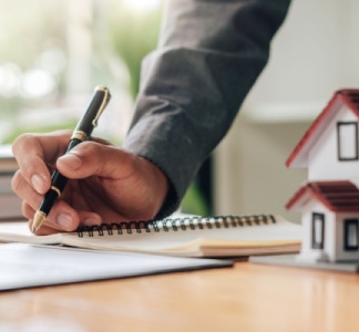 Illustration article : Prêt réglementé et délai de réalisation des travaux : du nouveau !