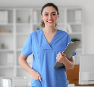 Illustration article : IVG par une sage-femme en établissement de santé : l’encadrement évolue…