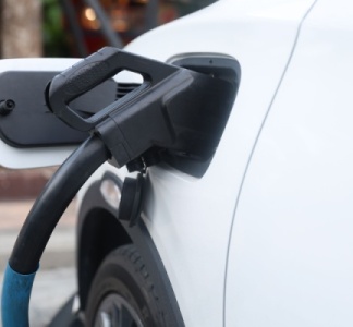 Illustration article : Score environnemental des voitures électriques : mode de calcul révisé