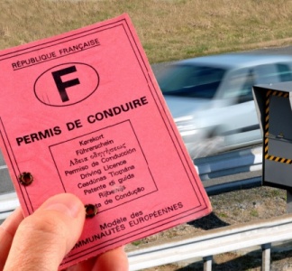 Illustration article : Permis de conduire : nouveau contrat obligatoire !