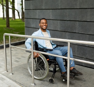 Illustration article : Établissements recevant du public (ERP) : création d’une aide financière