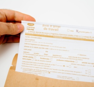 Illustration article : Arrêt-maladie : une contre-visite possible