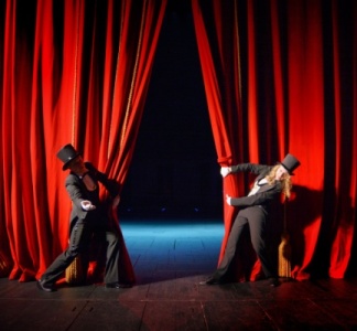 Illustration article : Artistes-auteurs : quand déclarez vos revenus ?